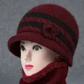 Conjunto de gorro de punto con flores rojo vino y bufanda con forro polar grueso - Sombrero individual / Burdeos
