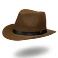 Détail du chapeau en paille marron avec bande en cuir noir et boucle en métal argenté - M (56-58cm) / Café