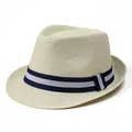 Detail eines beigen Strohhuts mit blau-weiß gestreiftem Ripsband für Herren und Damen - M / Gebrochenes Weiß