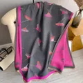 Thick faux cashmere scarf in dark grey and rose pink with floral dandelion patterns - 180x65cm / Dark Gray