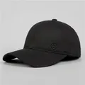 Klassische schwarze Winter-Baseballkappe für Herren mit warmen Ohrenklappen und G-Stick - Verstellbar / Schwarz