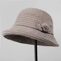 Cappello invernale da donna a quadri con pompon di pelliccia e calda texture in lana morbida - M(56-58cm) / Kaki