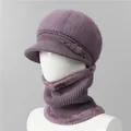 Detalle del tejido de punto del conjunto de gorro y bufanda violeta con forro de felpa - Púrpura Claro (Gorro Y Calentador De Cuello)