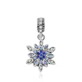 Winterlicher Schneeflocken-Anhänger mit blauen und klaren Zirkonia-Steinen in Silber - Blau Verlaufs-Schneeflocken-Stil (02)