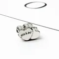 Silberner Herzanhänger mit You & Me Gravur und glitzerndem Zirkonia-Rand für Armbänder - Doppelherz Gravur Stil (Silber) / Silber