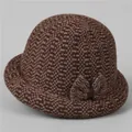 Winter warm brown knit cloche hat for elderly women with decorative bow and thick texture - M (56-58cm) / Coffee