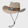 Dettaglio di cappello cowboy con pietra turchese, fascia in cuoio e ricamo blu - M（56-58cm） / Beige