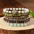 Dettaglio del set bracciale boho a 6 strati con perline di legno, perle e cristalli - Stile Sovrapposto Trucioli di Legno Smeraldo (04)