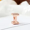 Abalorio de letra I en oro rosa para creación de pulseras DIY hecho de aleación - Letra I / Rosa oro