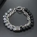 Detail eines Perlen-Metallketten-Armbands mit Tigerauge und Knebelverschluss - Marmortextur Spleißkette (Stil 9) / 21cm