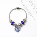 Bracelet chaîne serpent argenté avec perles bleues et breloque cœur NURSE - INFIRMIÈRE Bleu