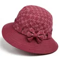 Burgunderroter Sonnenhut für Damen mit geometrischem Druck und Schleifen-Detail - M (56-58cm) / Rot