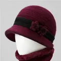 Conjunto de gorro y bufanda de punto para invierno en color granate con flores - Rojo Vino (Solo Gorro)