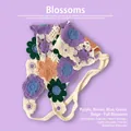 Bandana floral fait main au crochet violet, marron et vert avec des liens crème à nouer - Taille unique / Fleurs - Violet