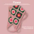 Bandana rose crocheté à la main avec motifs de tournesols colorés et fleurs - Taille unique / Grande fleur à carreaux - Rose