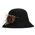 Elegante zwarte wollen cloche hoed voor dames met bruine bloem en gouden kant - 57cm Verstelbaar / Zwart