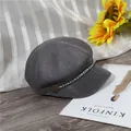 Berretto in paglia grigia intrecciata con nastro decorato e bottone floreale vintage - M（56-58cm） / Grigio