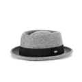 Chapeau Pork Pie en laine gris clair avec ruban noir et emblème métallique doré - M (56-58cm) / Gris Mixte