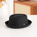 Classic black wool felt bowler hat with curled brim and decorative round badge - 58cm / Letter Style (FYW) / Black
