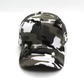 Klassische Camouflage-Baseballkappe mit Sechs-Panel-Design für Outdoor-Sonnenschutz - Camo Weiß