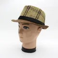 Cappello fedora bicolore in paglia con tesa marrone e nastro nero decorativo - Marrone scuro