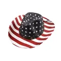 Cappello da cowboy in paglia con bandiera americana, stelle, strisce e rivetti in ottone - M (56-58cm) / Tesa con motivo rosso