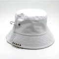 Λευκό υφασμάτινο καπέλο bucket με διακοσμητικούς μεταλλικούς κρίκους και παραμάνα - M (56-58cm) / Λευκό