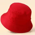 Nahaufnahme eines roten Anglerhuts mit verstärkten Nähten und dicker Baumwolltextur - Rot / M (56-58cm)
