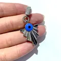 Silberner Evil Eye Anhänger mit blauem Zirkonia und funkelnden Kristallen - Silber