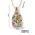 Pendentif lettre E bulle en zircone multicolore avec dimensions sur fond blanc pur - Style E / Or
