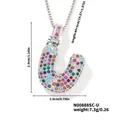 Collana con ciondolo lettera U in zirconi arcobaleno e catena color argento - Argento Multicolore U