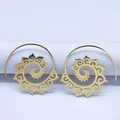 Pendientes de espiral bohemios de acero inoxidable dorado con diseño de mandala - Dorado