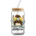 Détail d'un verre de 16oz avec couvercle en bambou et motif Dental Life imprimé - Style Vie Dentaire (QT747-8)