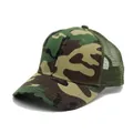 Dettaglio del berretto mimetico woodland con pannelli in rete verde oliva traspirante - Mimetico Maglia Verde