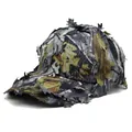 Detail van camouflagepet met 3D bionisch bladontwerp voor tactische jacht in het bos - Grijs Camo Honkbalpet Ronde Bovenkant