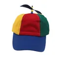 Bunte Propeller Mütze mit Regenbogen-Patchwork und drehbarer Libelle für Kinder - Kinder / Blaue Krempe