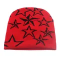 Berretto invernale in maglia rossa con motivi a stelle jacquard nere per uomo e donna - Taglia unica / Rosso
