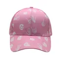 Détail de la casquette de baseball rose avec motifs crânes et mains squelettiques - Réglable / Rose