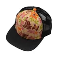 Stro baseballpet met bloemenprint, zwarte krokodillenklep en mesh achterkant - Verstelbaar / Tropisch Oranje Roze Bloemen Zwart Stijl (Stijl 2)