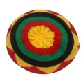 Draufsicht einer Rasta-Strickmütze mit gelben, roten, grünen und schwarzen Ringmustern - Mehrfarbiger Kreisförmiger Stil (Reggae Hat Style 1)