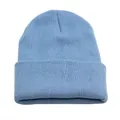 Bonnet en tricot bleu clair classique pour l'automne et l'hiver avec revers replié - Taille unique / Bleu ciel