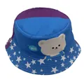 Kinder Fischerhut im blau-violetten Blockdesign mit Cartoon-Bär und weißen Sternen - Lila Blau Patchwork Bär HI (BQ-B2179)