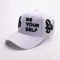 Berretto da baseball in cotone lilla con ricamo 3D nero Be Your Self - Regolabile / Lavanda