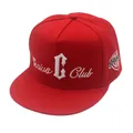 Cappellino rosso a tesa piatta con ricamo Genius Club bianco e logo a scudo laterale - Regolabile / Rosso