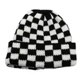Gebreide muts met dambordpatroon in zwart en wit met dikke voering voor herfst en winter - Zwart En Wit