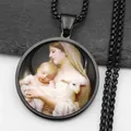 Detail der schwarzen religiösen Medaillon-Kette mit Maria und Kind auf Stein-Hintergrund - Schwarz / 60CM