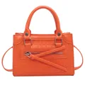 Sac à main orange vif avec gaufrage crocodile et bandoulière longue pour femme - Orange