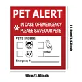 Dettaglio adesivo Pet Alert 11,5x10cm con campi per contatti di emergenza - Stile 1 (QT708-1)