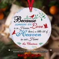 Gedenk-Weihnachtsanhänger aus Acryl, 8cm runde Plakette mit Gedicht, Kardinalvogel und rotem Band - Kardinal Feder Gedenkstil (QT702-2)