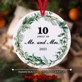 8cm Ronde Acryl Kerstboomhanger 10 Jaar als Mr en Mrs 2023 Herdenkingsdecor - 10-jarig Jubileum Herdenking (QT690-13)